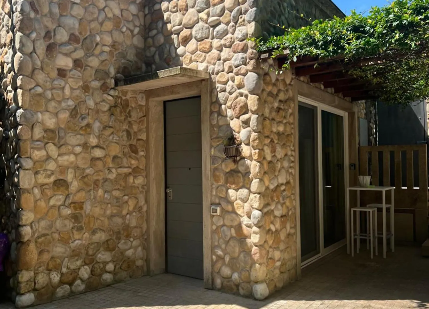 Garden Suite Castle Desenzano del Garda Apartment